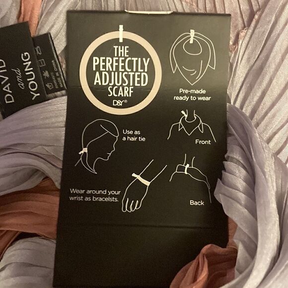 The perfectly adjusted Scarf  - Picture 2 of 2